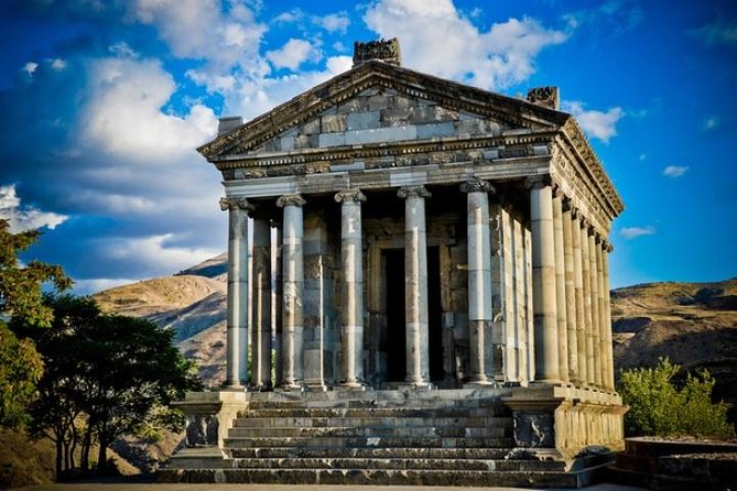 Garni, Geghard, Charents Arch, Azat reservoir, Khor Virap - Azat Reservoir, a quieter pause