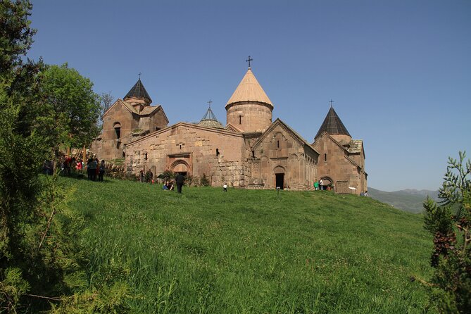 Gastro tour package in Armenia - Day 6: Samovar tea and Haghpat in Lori