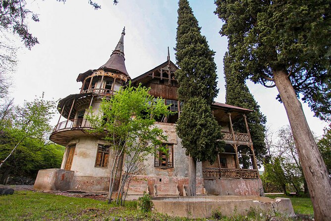Group Tour: Haghpat, Zarni-Parni Caves, Akhtala, Aramyants Castle, Sanahin - Is $51 good value?