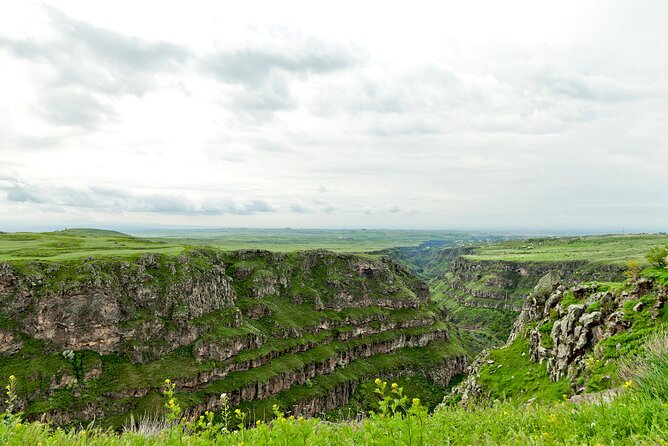 Group Tour: Hovhannavank, Saghmosavank, Chocolate House, Aghtsk - Aghtsk and the Arshakid kings’ mausoleum