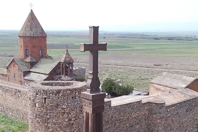 Jermuk(waterfall),Noravank,Wine degustation,Khor Virap - Noravank through the rocky mountains