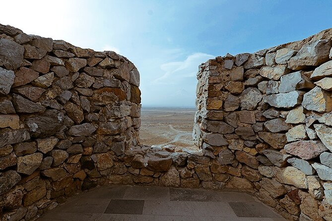 Khor Virap, Noravank & Birds' Cave Day Trip with Wine Tasting - Areni wine, fruit wines, and Armenian food
