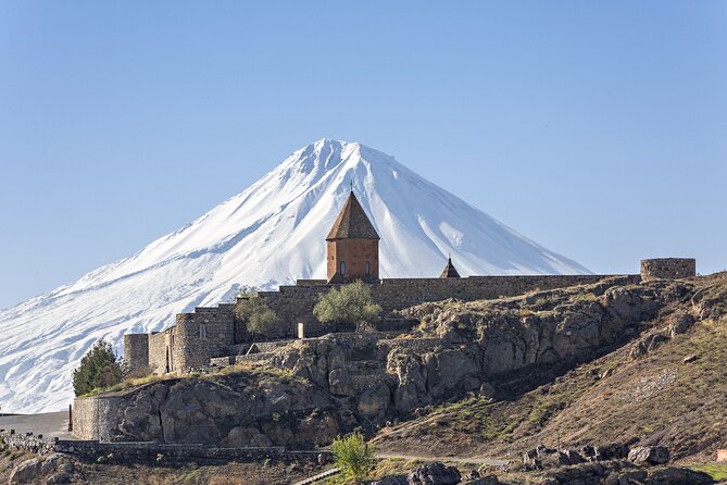 Khor Virap, Noravank Private Tour with Optional Wine Tasting - Bird’s Cave and Armenia’s early wine story