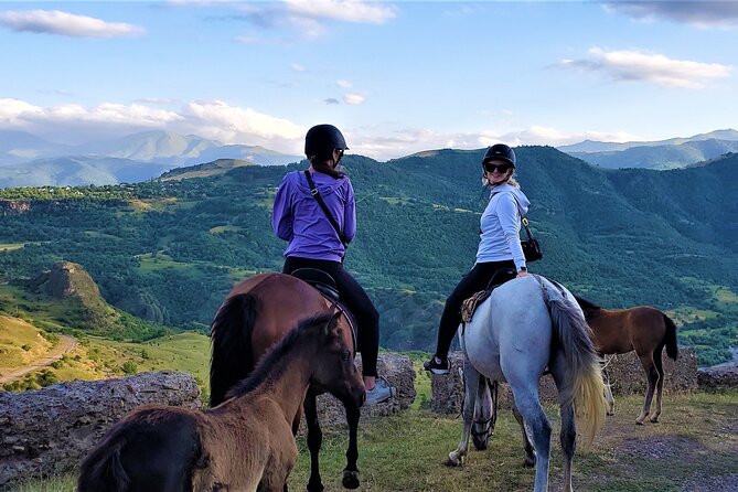Lori Canyon Vacations - Why Lori Province works so well for a two-day outing