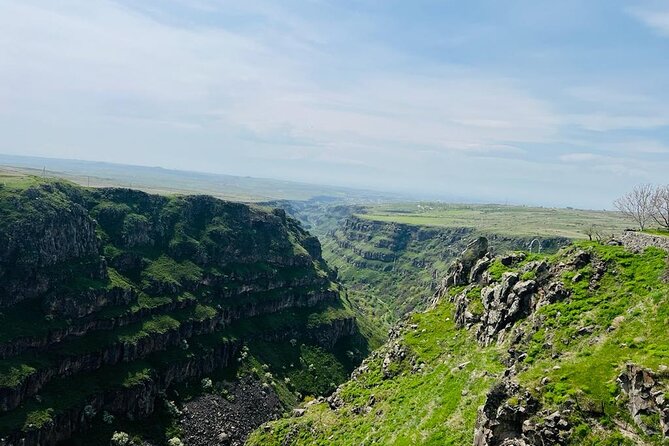 Mount Aragats,Amberd Fortress,Alphabet Monument, Saghmosavank - Who will get the most from this tour