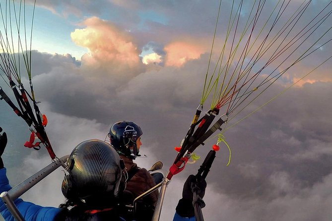 Paragliding in Armenia - GoPro footage and the flight certificate