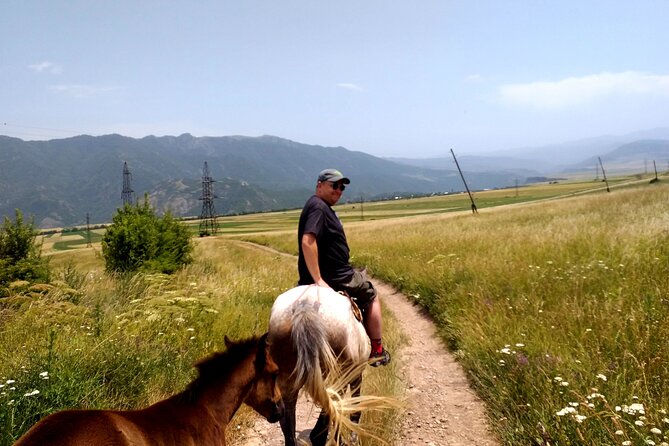 Scenic Trail Rides - Hovhannes Tumanyan’s home in Dsegh