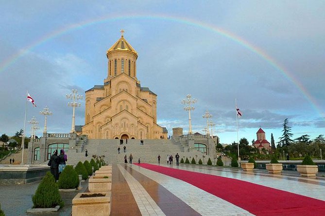 Tbilisi transfer with stops in Haghpat, Sanahin to or from Yerevan - How the $235 price works for your group