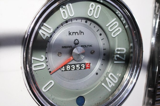 Yerevan city tour with drinks in a classic car with photography - Hrazdan Gorge and the short scenic stops